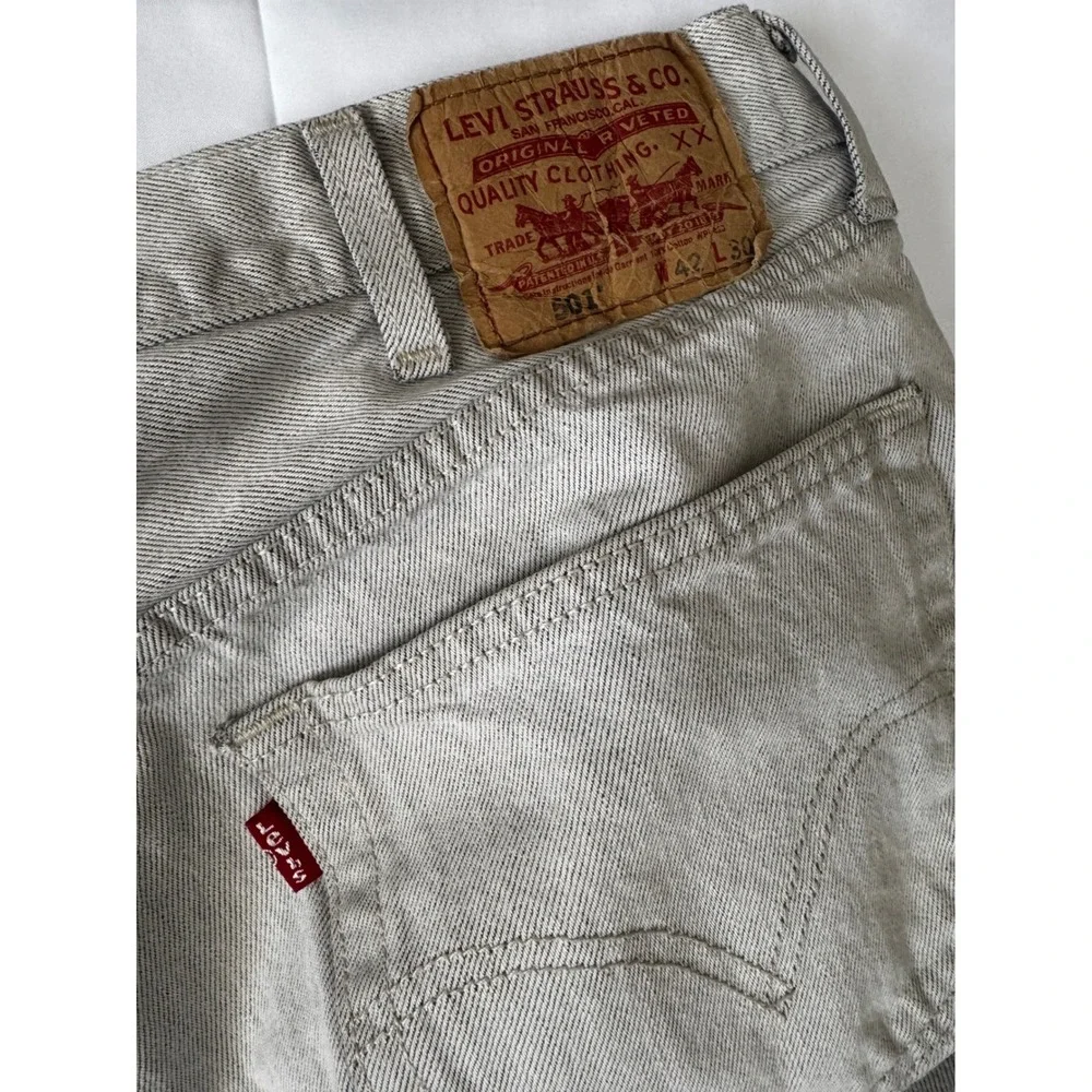 Levis 501 Mens Grey Straight Leg Denim Jeans 42x30 100% Cotton